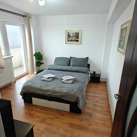Yolo Apartment Craiova